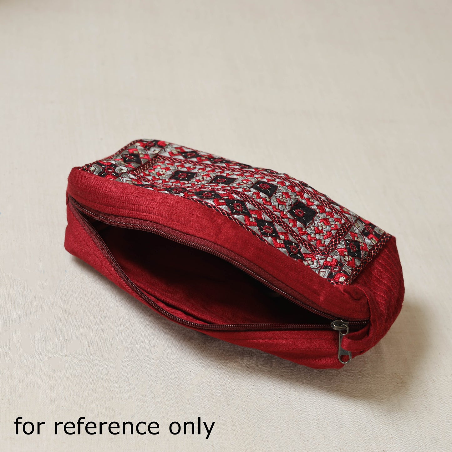 Kutch Pakko Hand Embroidered Travel Pouch 26