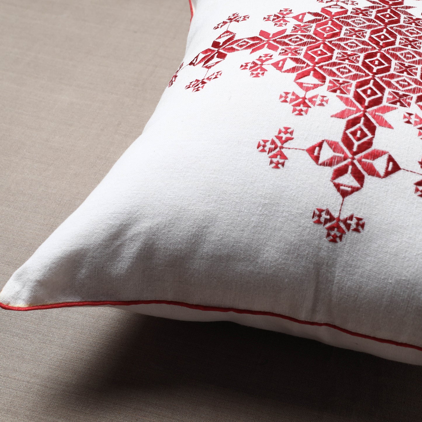 Soof Embroidery Cushion Cover