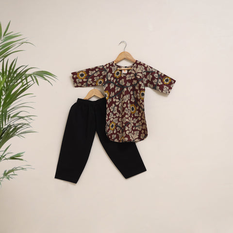 Girls Kalamkari Print Pure Cotton Kurta Set (2-6 Years) 07