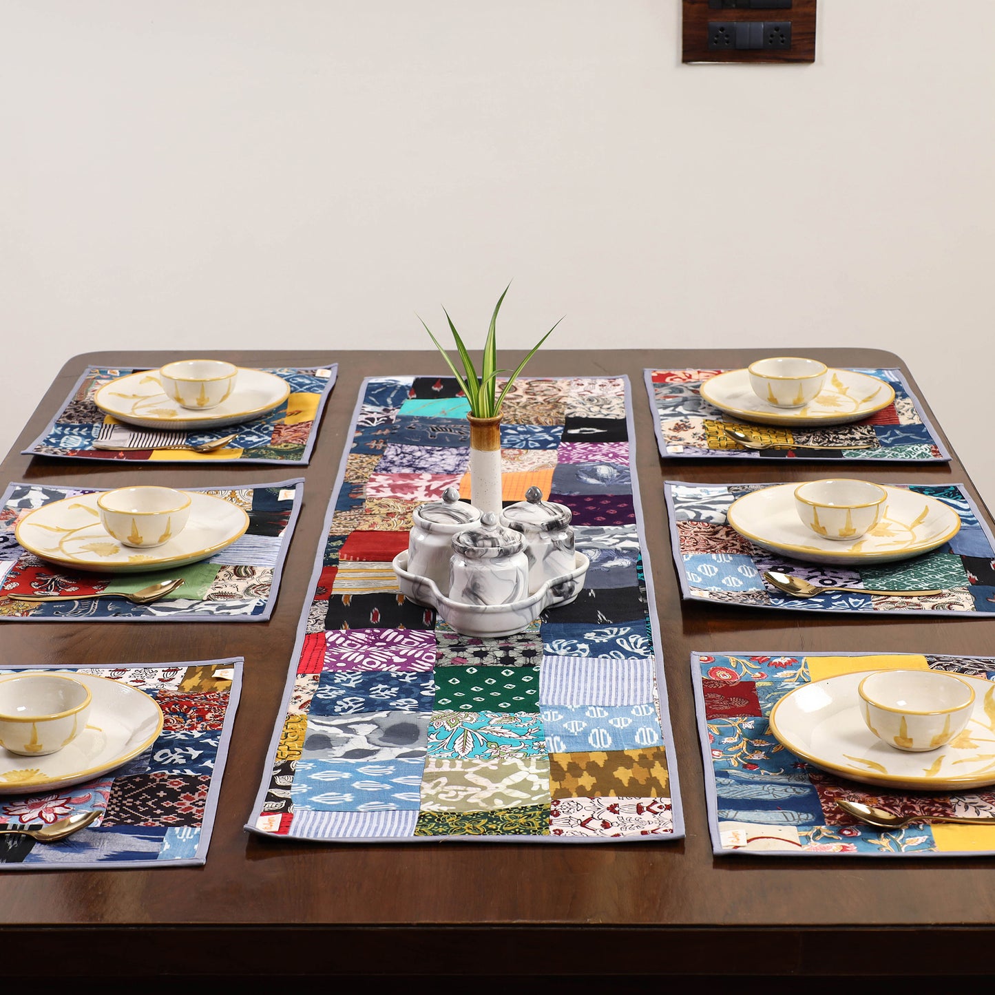 Multicolor - handcrafted cotton fusion table runner set