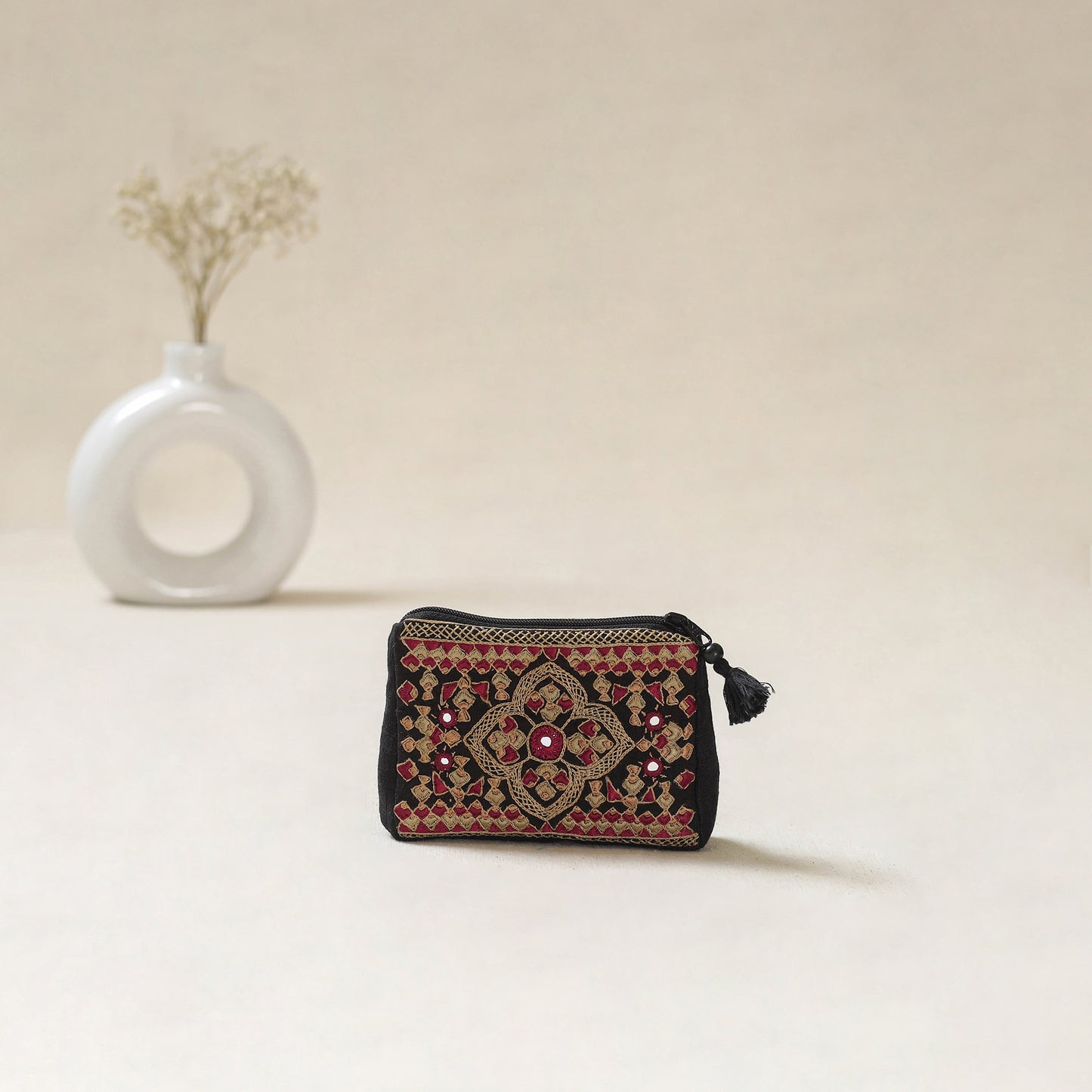 Kutch Neran Hand Embroidered Coin Pouch 73