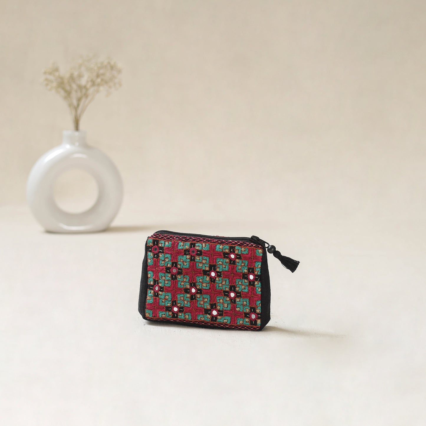Kutch Neran Hand Embroidered Coin Pouch 78
