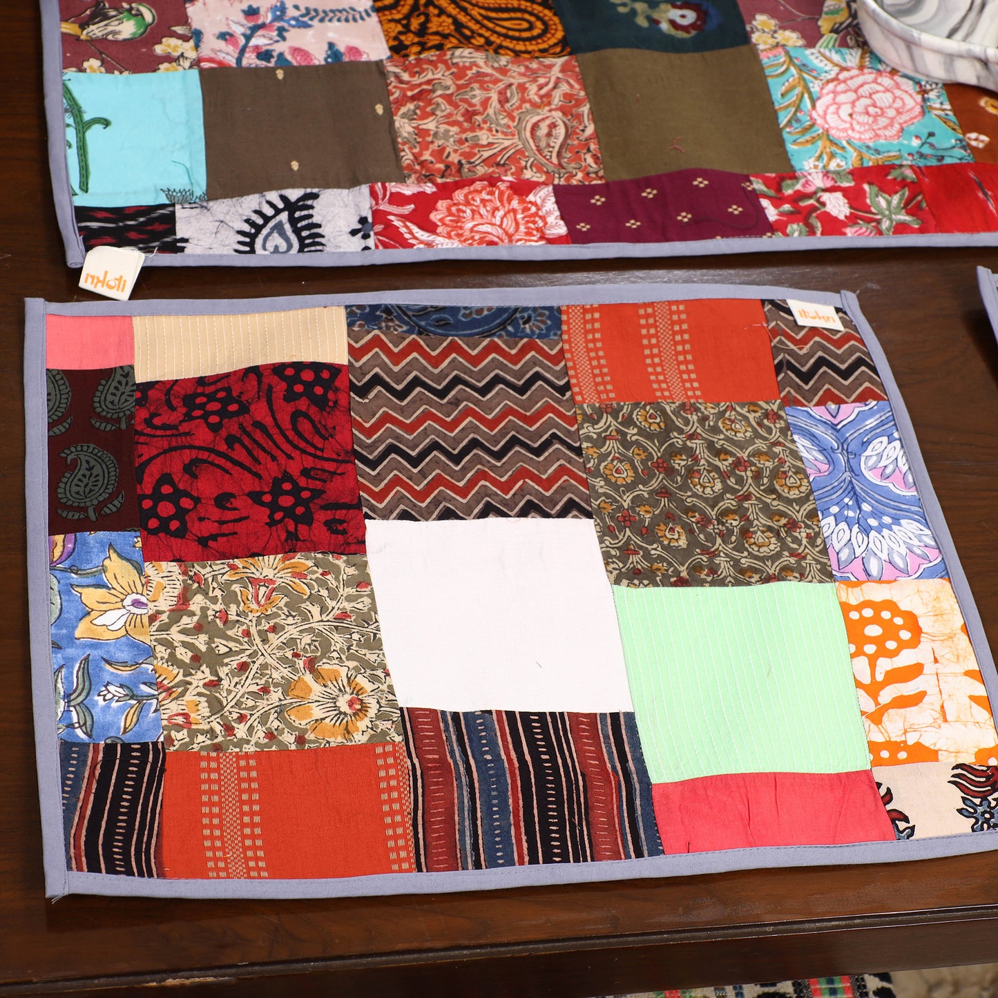 Multicolor - handcrafted cotton fusion table runner set