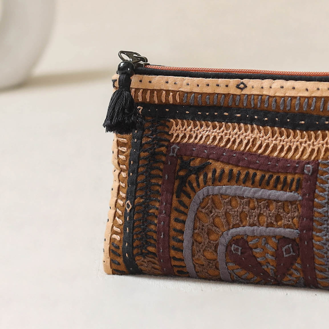 Kutch Dhebariya Qatab Hand Embroidered Coin Pouch 81