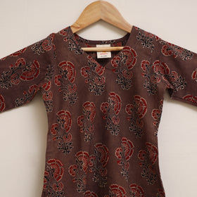 Girls Ajrakh Block Print Pure Cotton Kurta Set (2-6 Years) 14