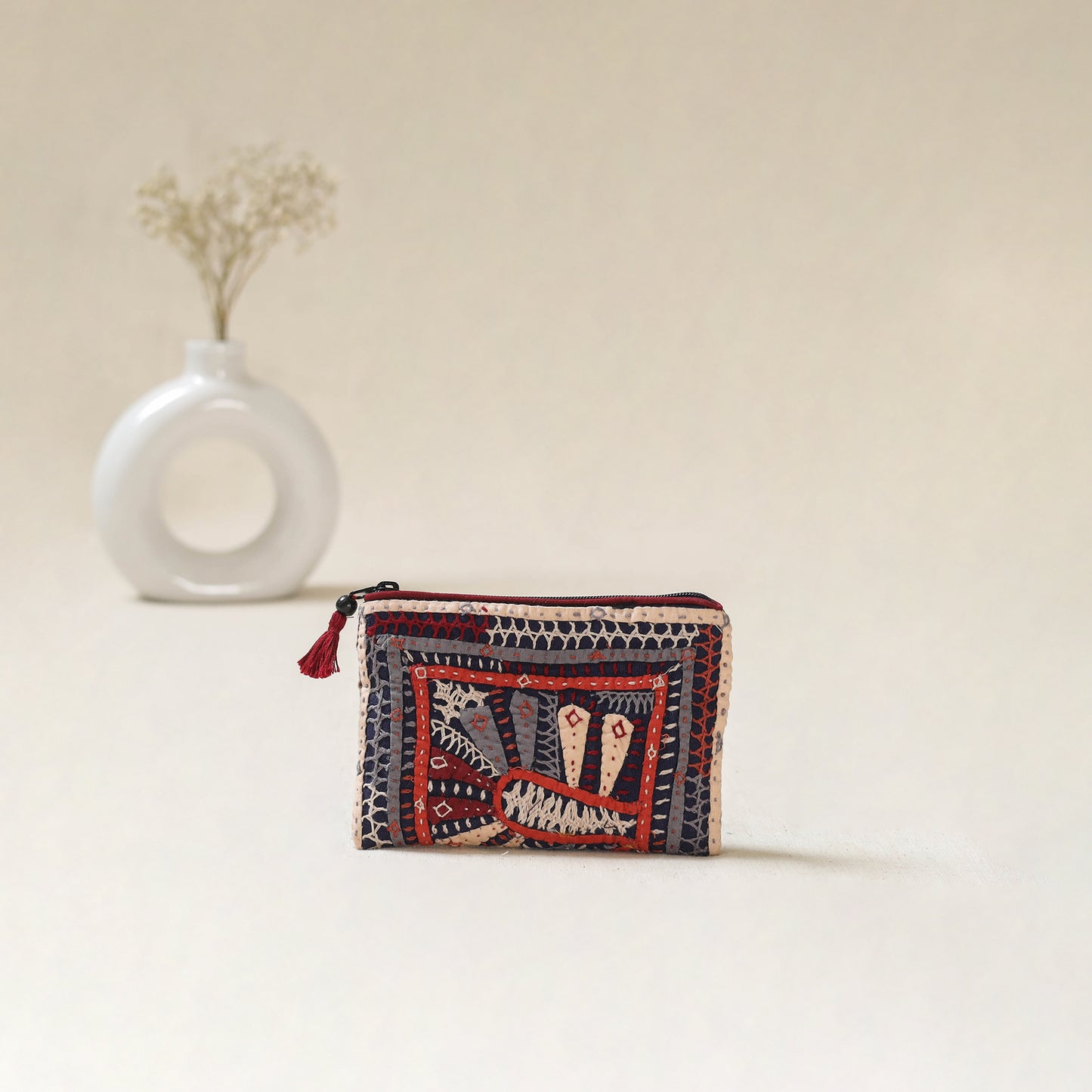 Kutch Dhebariya Qatab Hand Embroidered Coin Pouch 84