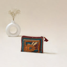 Kutch Dhebariya Qatab Hand Embroidered Coin Pouch 86