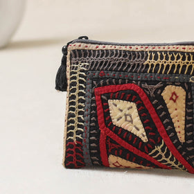 Kutch Dhebariya Qatab Hand Embroidered Coin Pouch 88