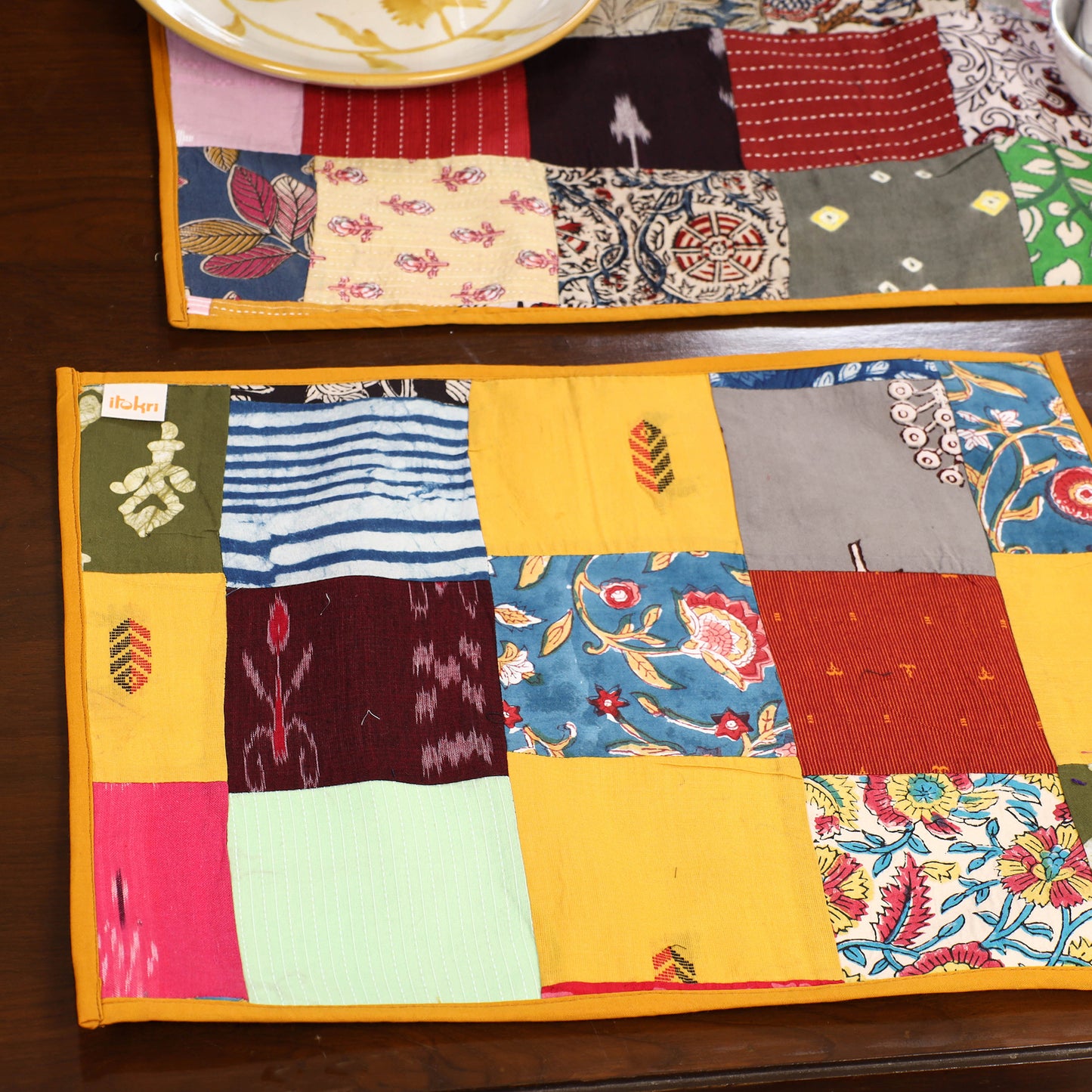 Multicolor - handcrafted cotton fusion table runner set