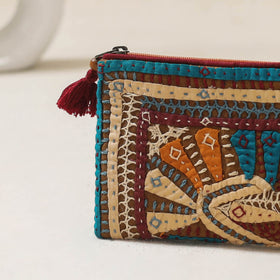 Kutch Dhebariya Qatab Hand Embroidered Coin Pouch 89