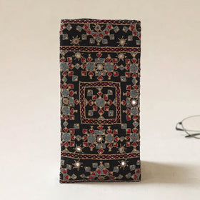 Kutch Neran Hand Embroidered Spectacle Pouch 30