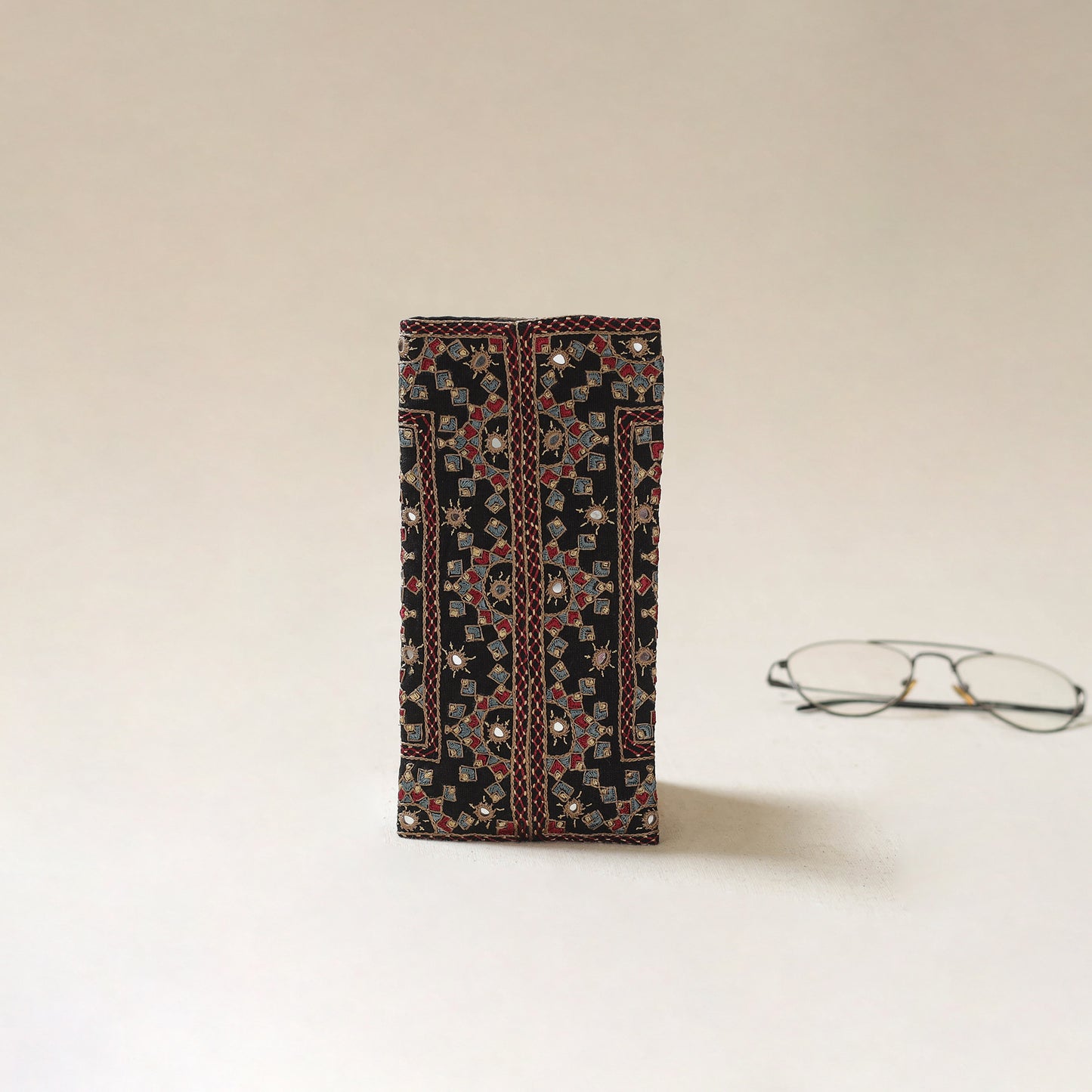 Kutch Neran Hand Embroidered Spectacle Pouch 30