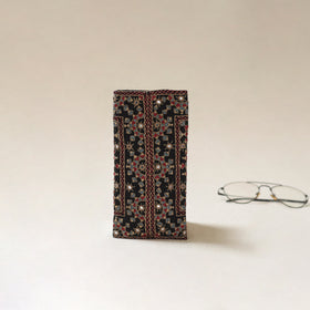 Kutch Neran Hand Embroidered Spectacle Pouch 30