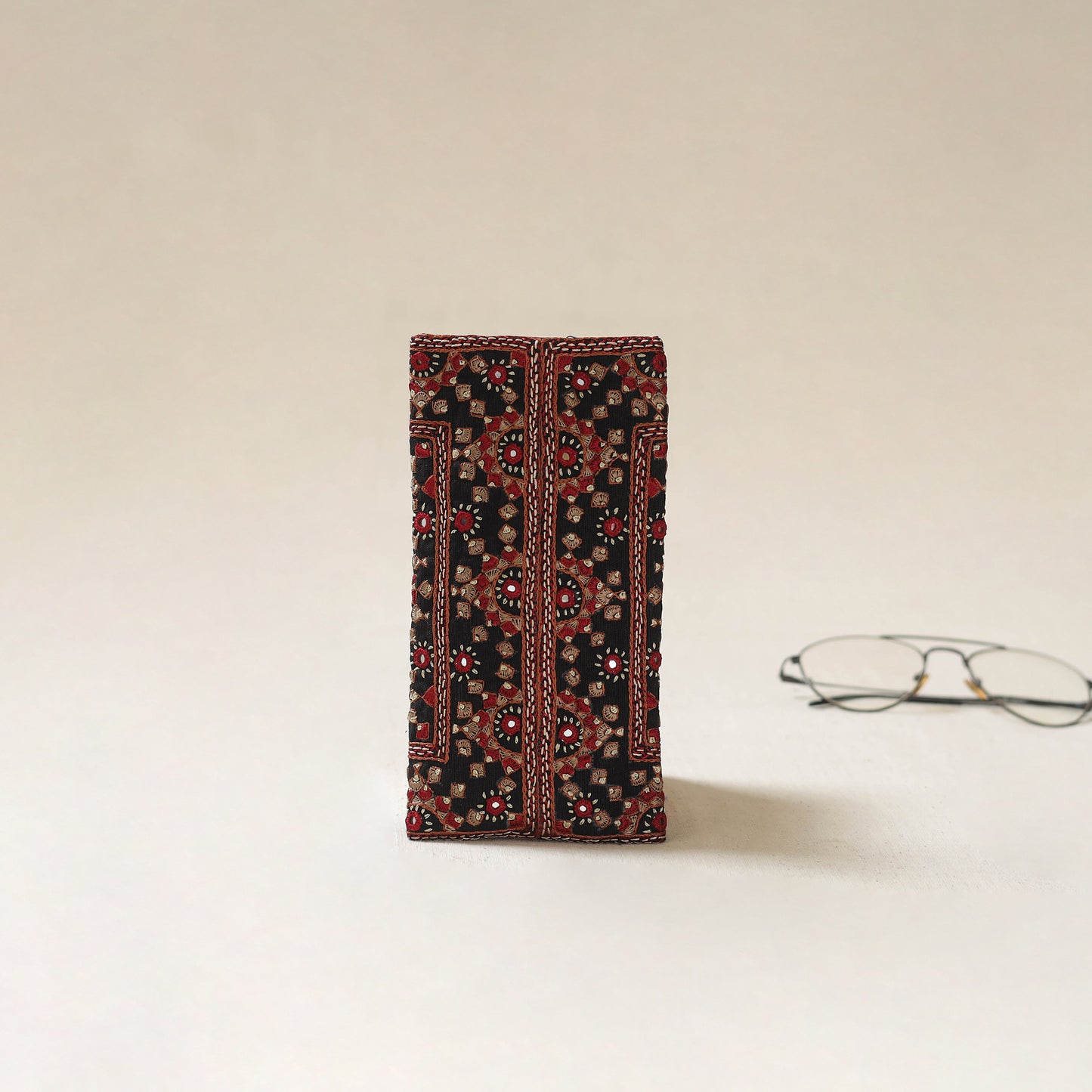 Kutch Neran Hand Embroidered Spectacle Pouch 31