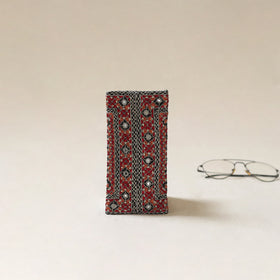 Kutch Neran Hand Embroidered Spectacle Pouch 32
