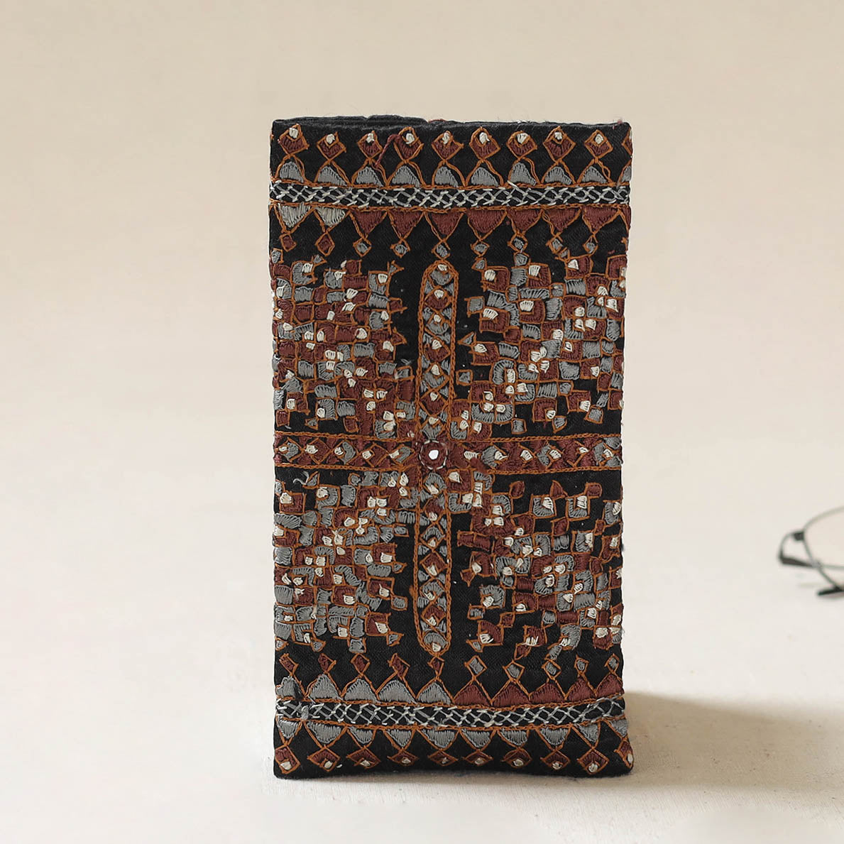 Kutch Neran Hand Embroidered Spectacle Pouch 33