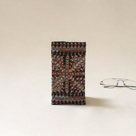 Kutch Neran Hand Embroidered Spectacle Pouch 33