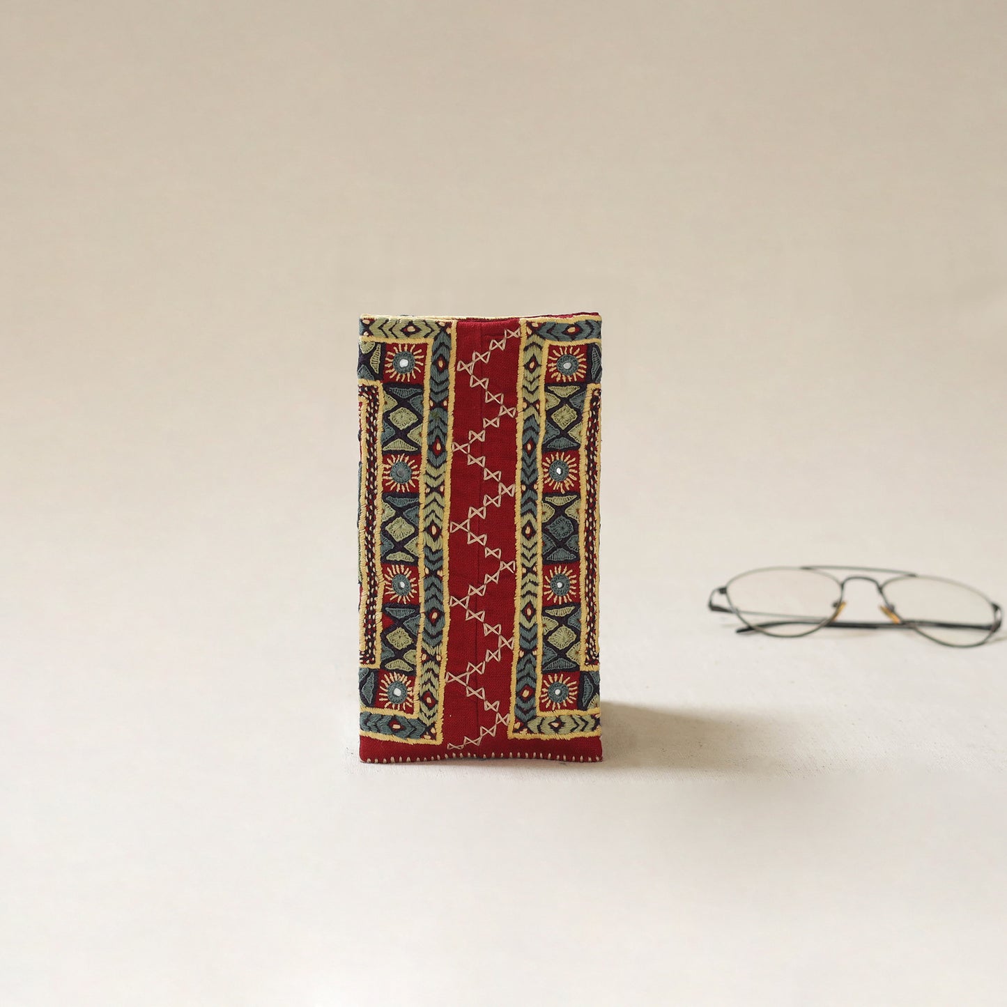 Kutch Pakko Hand Embroidered Spectacle Pouch 39