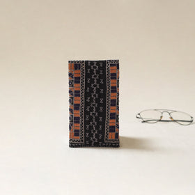 Kutch Pakko Hand Embroidered Spectacle Pouch 41
