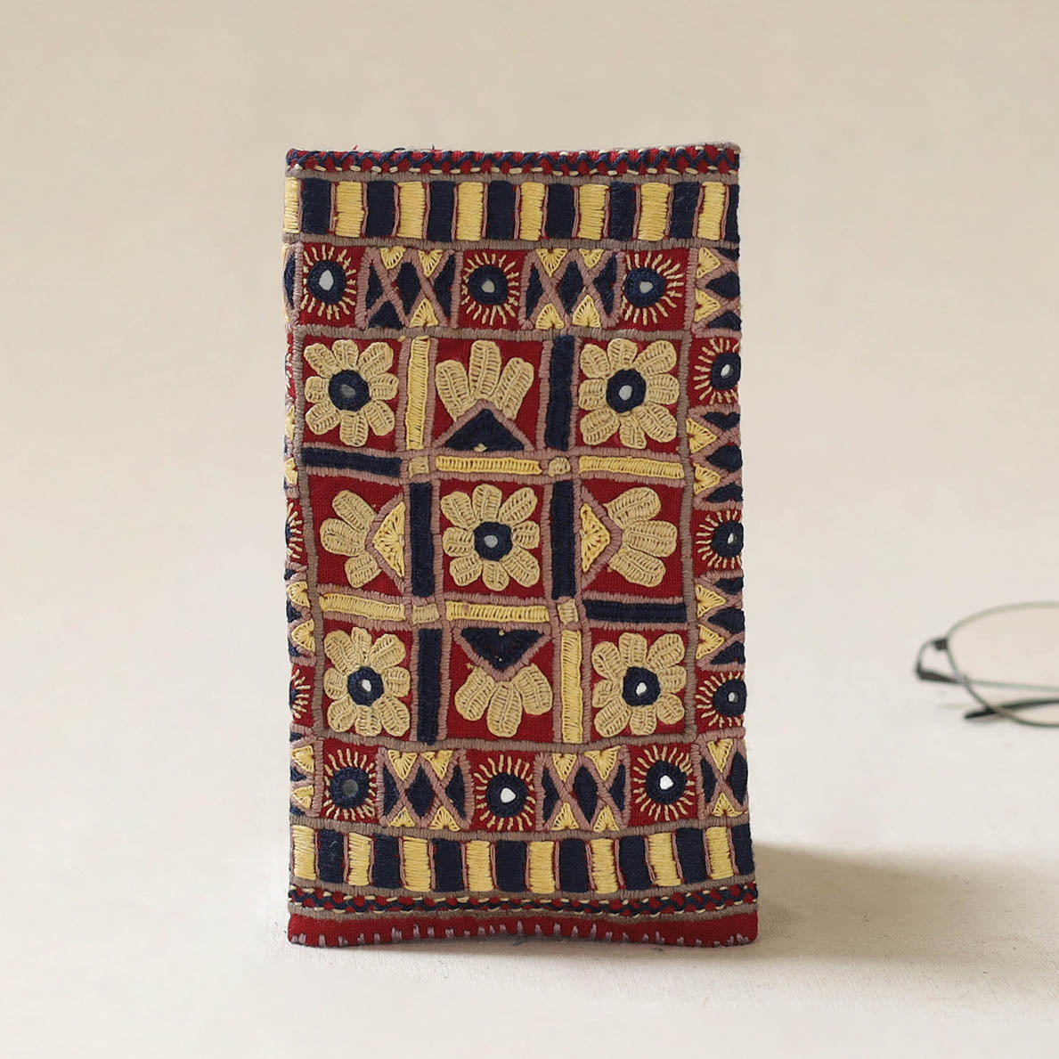 Kutch Pakko Hand Embroidered Spectacle Pouch 43