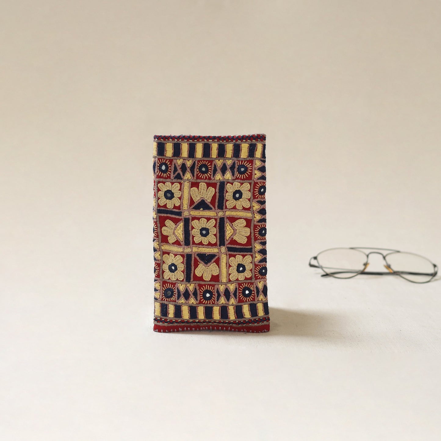 Kutch Pakko Hand Embroidered Spectacle Pouch 43