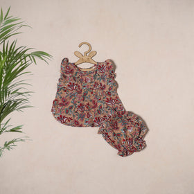 Pure Cotton Baby Girls Floral Print Top & Shorts (6-12 Months) 02