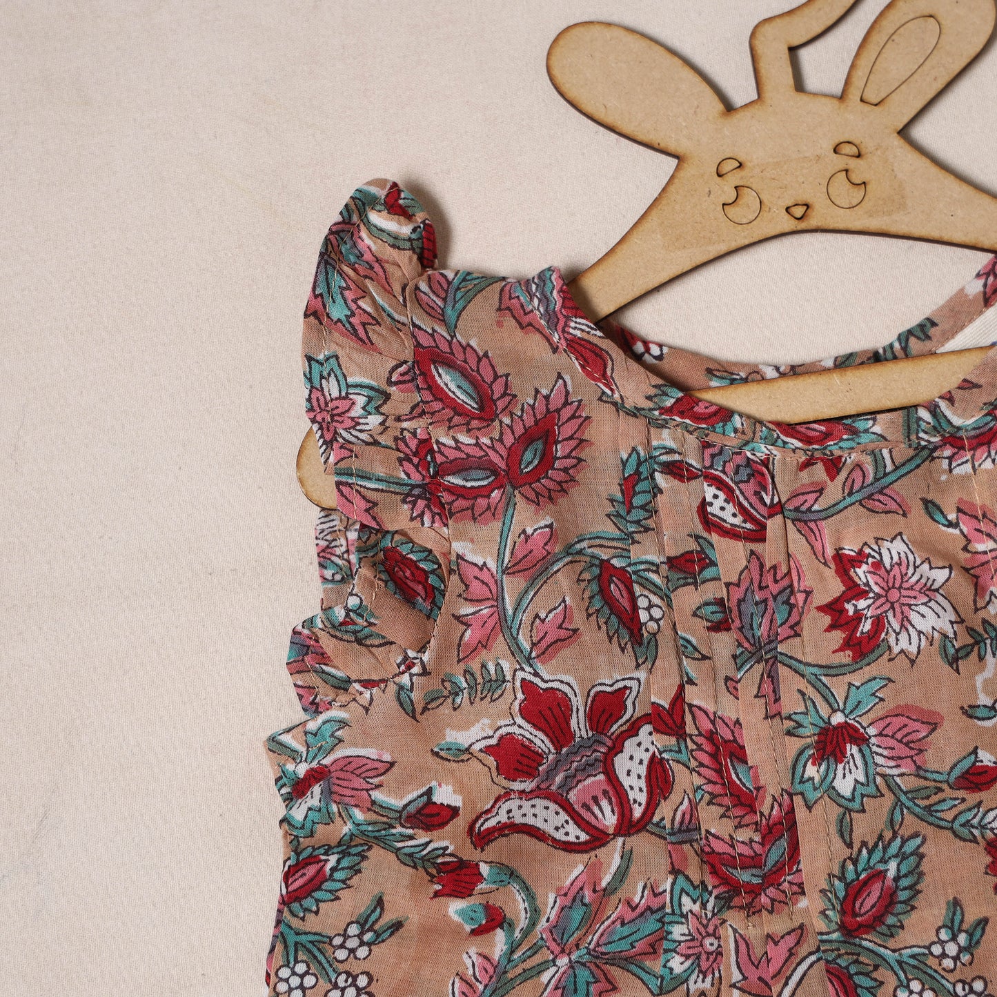 Pure Cotton Baby Girls Floral Print Top & Shorts (6-12 Months) 02