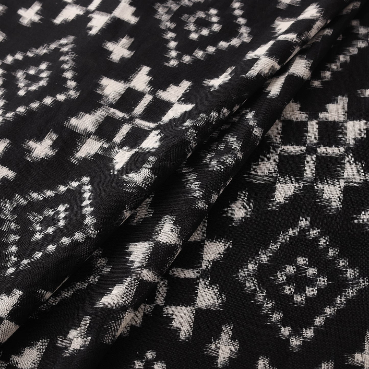 Telia Rumal Pure Handwoven Cotton Pochampally Double Ikat Fabric 04