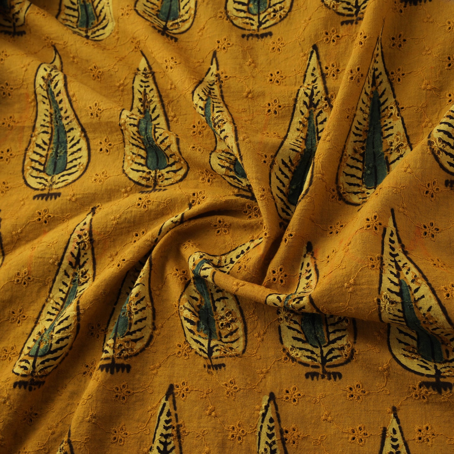 Ajrakh Hand Block Print Natural Dyed Cotton Hakoba Fabric 01