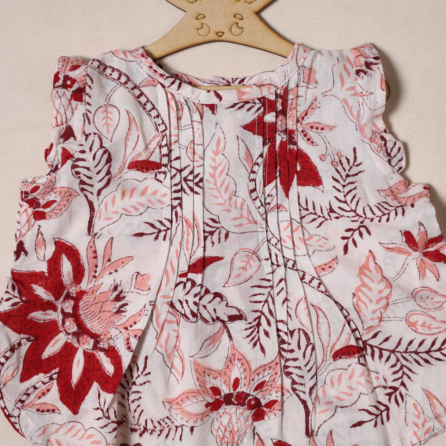 Pure Cotton Baby Girls Floral Print Top & Shorts (6-12 Months) 13