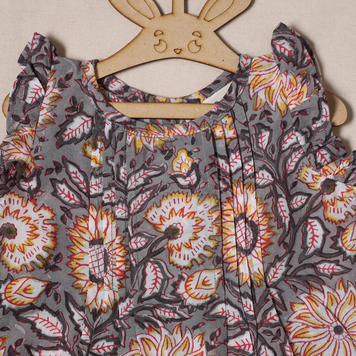 Pure Cotton Baby Girls Floral Print Top & Shorts (6-12 Months) 23