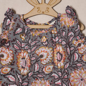 Pure Cotton Baby Girls Floral Print Top & Shorts (6-12 Months) 23