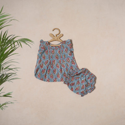 Pure Cotton Baby Girls Floral Print Top & Shorts (6-12 Months) 24