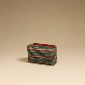 Green - handmade cotton toiletry pouch 05 - handcrafted