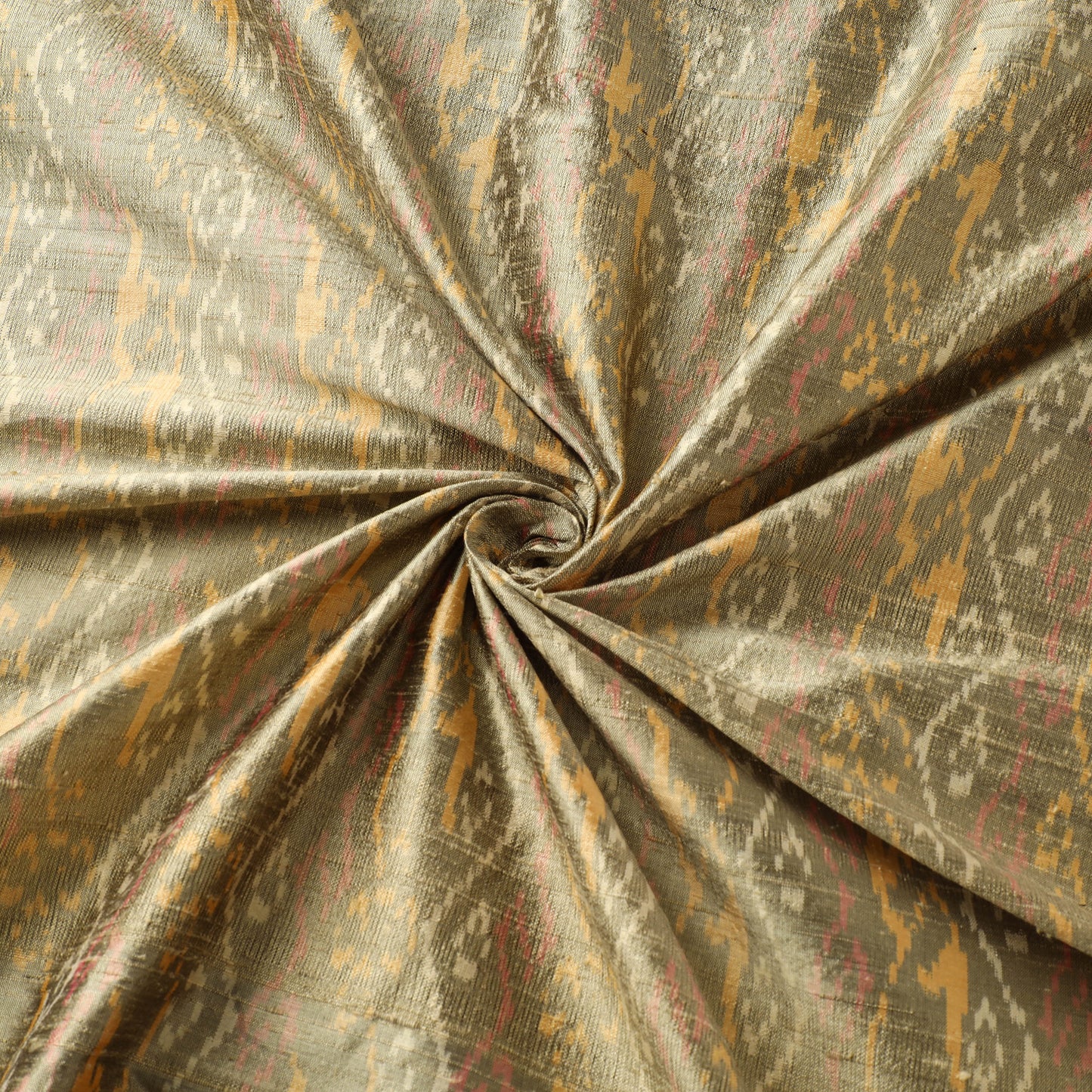 Pochampally Ikat Pure Handloom Raw Silk Fabric 01