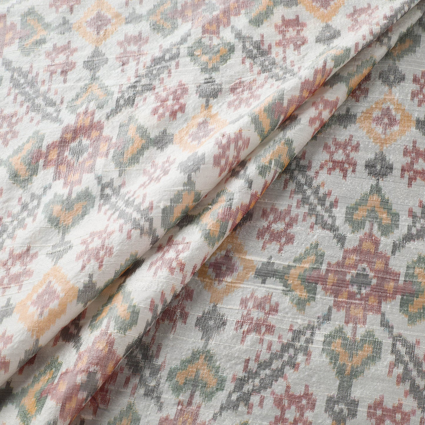 Pochampally Ikat Pure Handloom Raw Silk Fabric 04