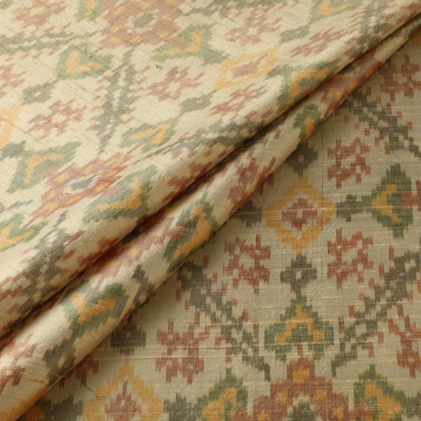 Pochampally Ikat Pure Handloom Raw Silk Fabric 10