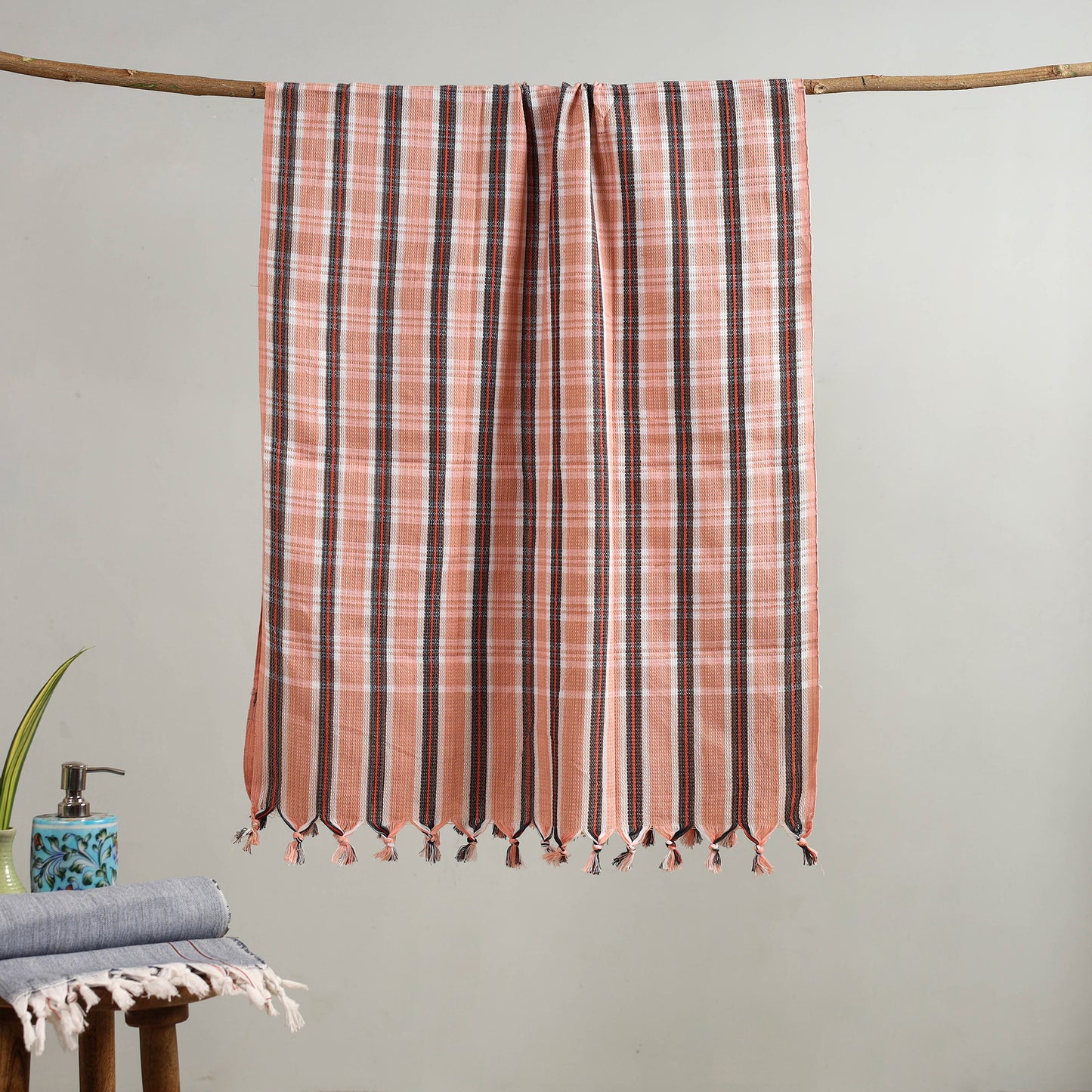 Buy Handloom Fine Cotton Checks Bath Towel