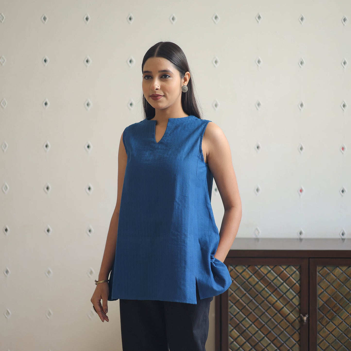 Blue - Handwoven Cotton Short Sleeveless Slit Plain Kurta 12