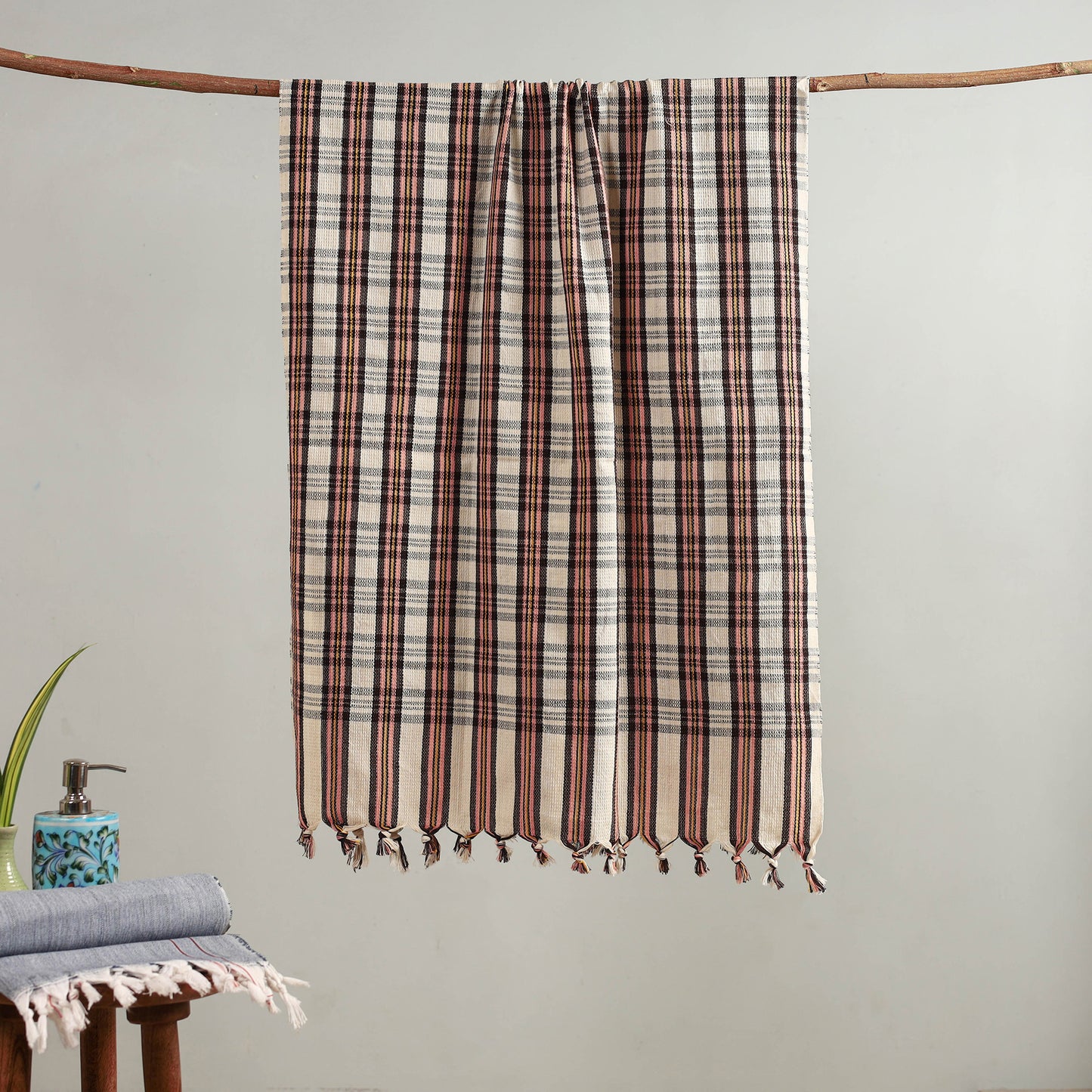Buy Handloom Fine Cotton Checks Bath Towel