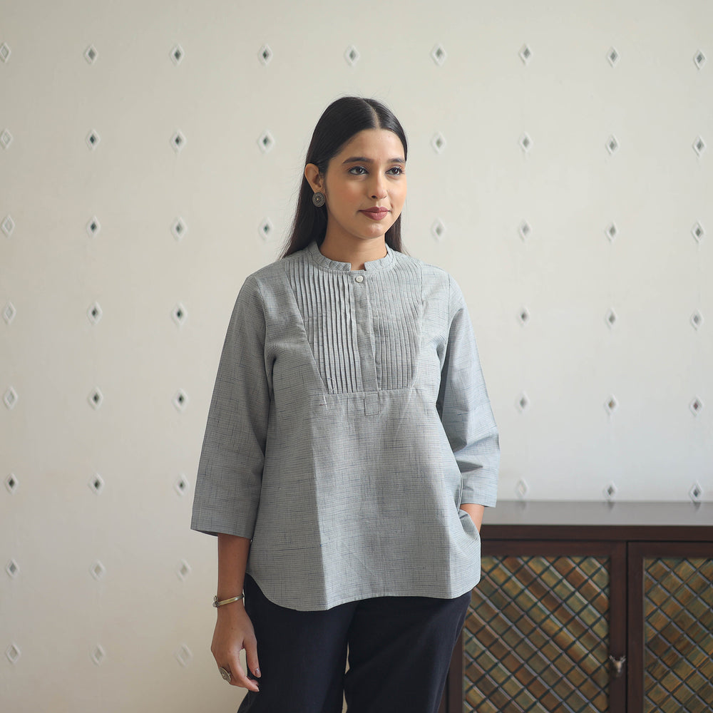 Grey - Handwoven Cotton Pintuck Short Kurta 11