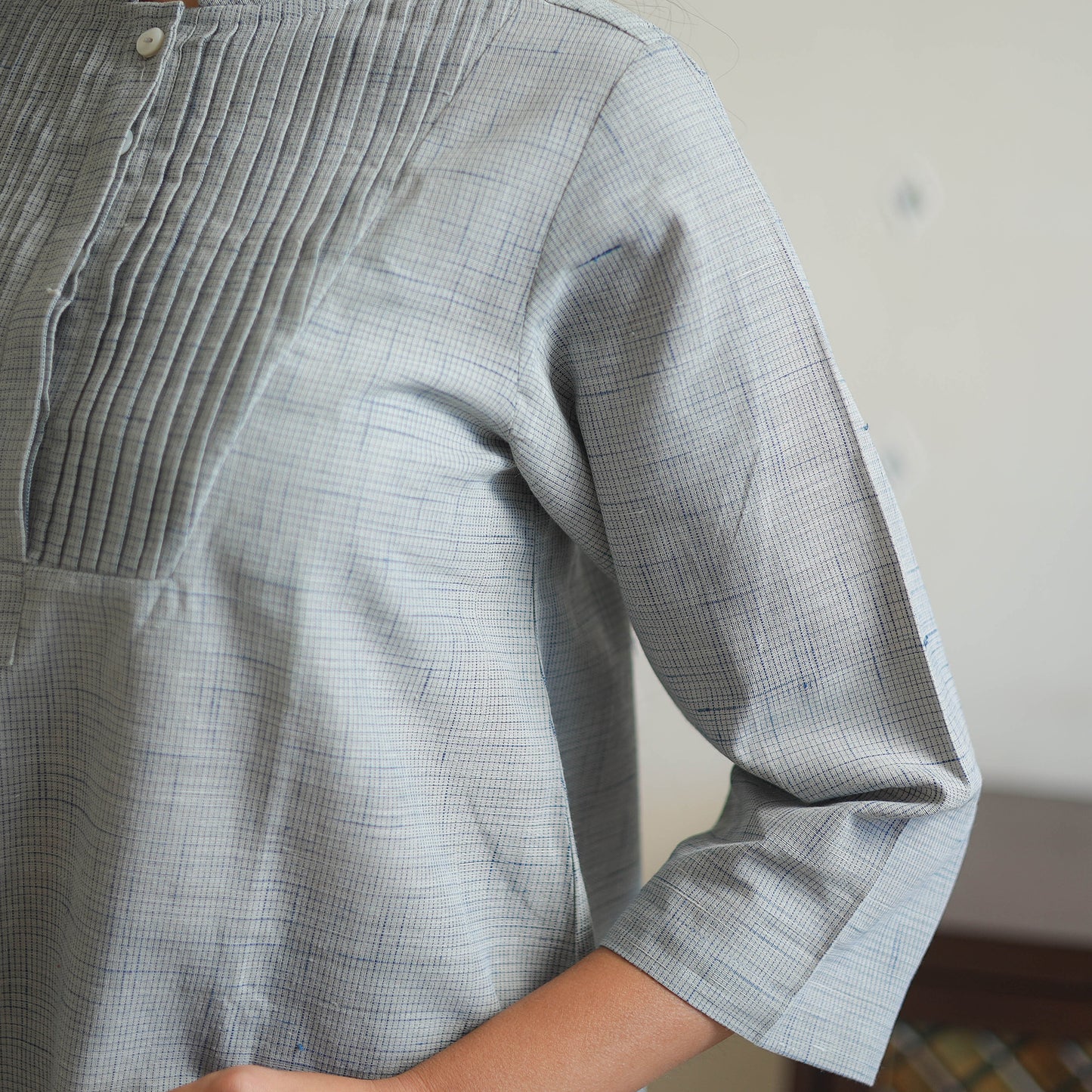 Grey - Handwoven Cotton Pintuck Short Kurta 11