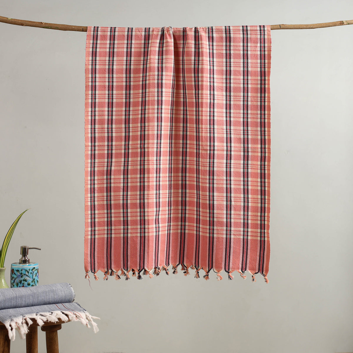 Buy Handloom Fine Cotton Checks Bath Towel