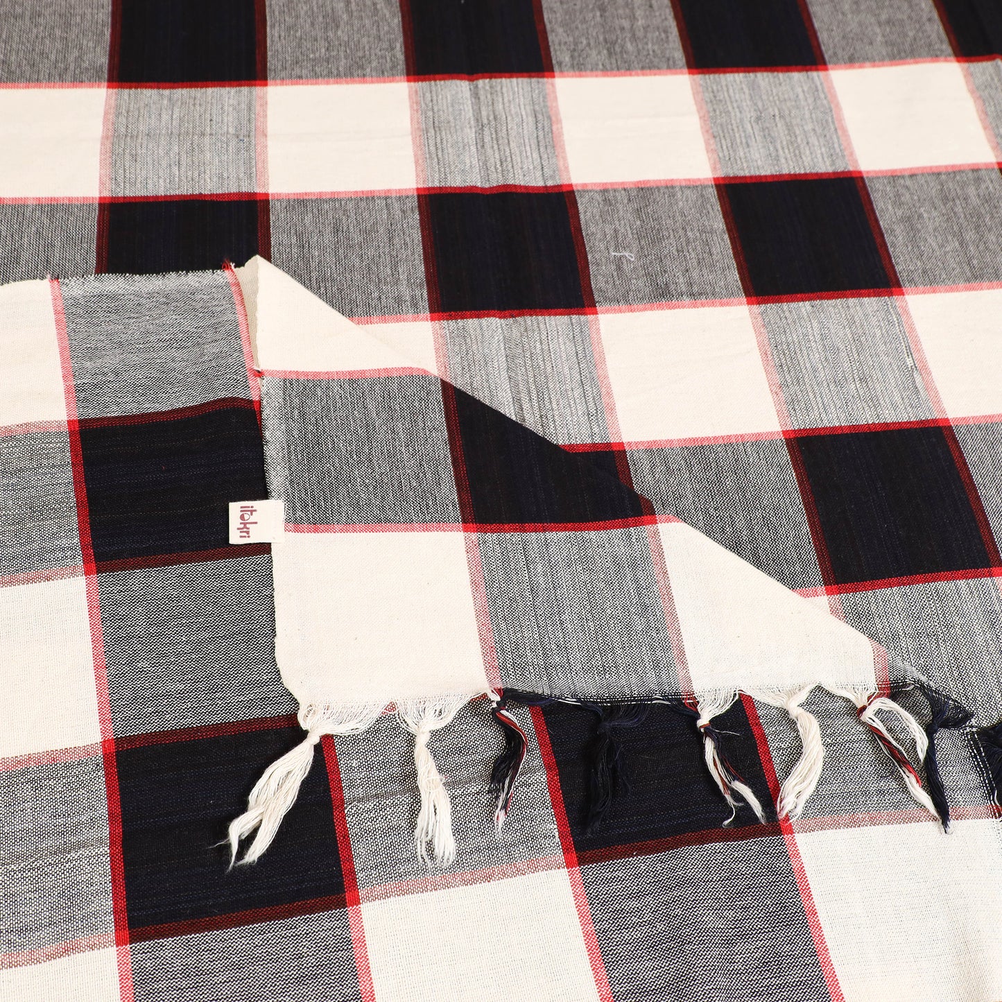 Handloom Cotton Single Bedsheet (90 x 60 in) 187