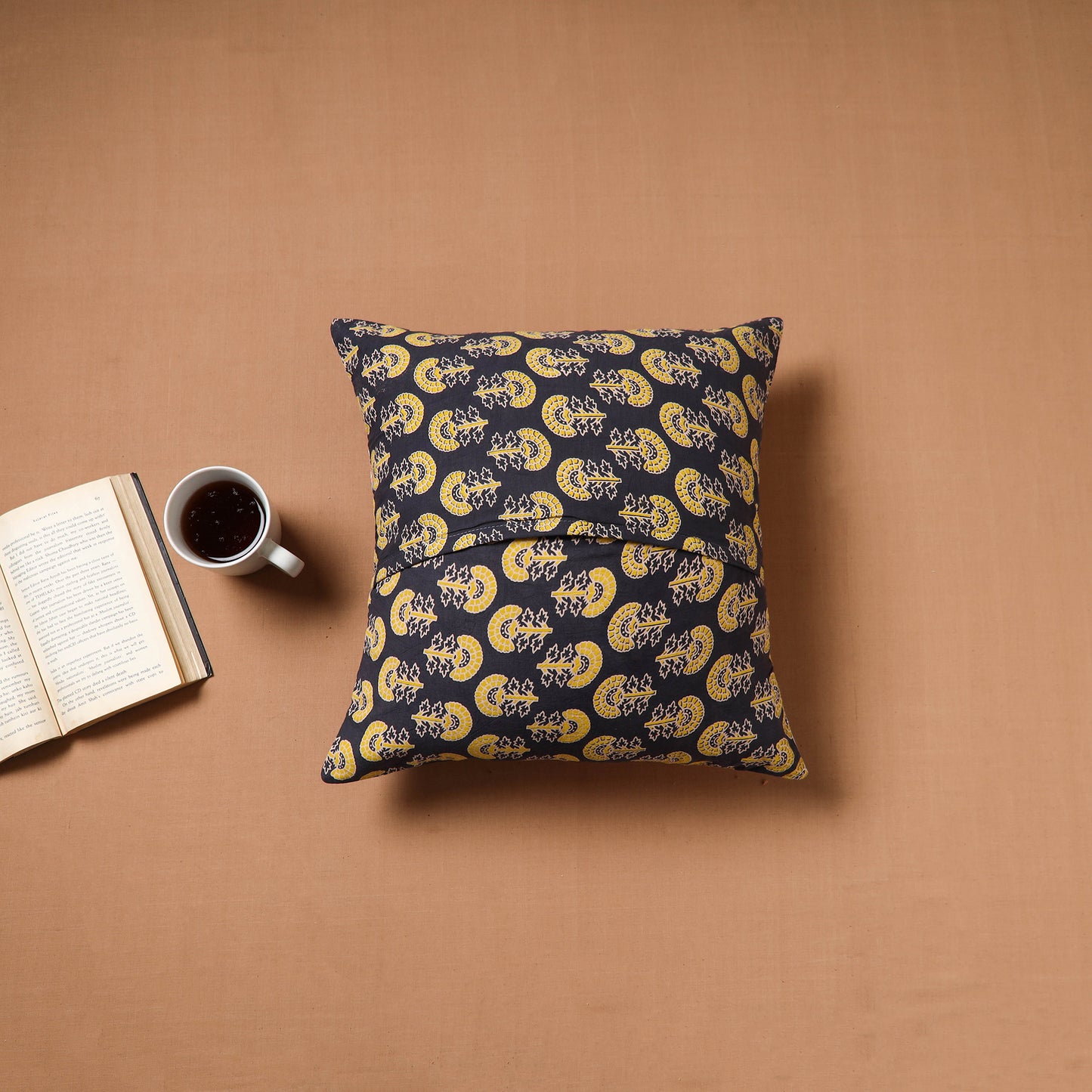 Kutch Tagai Patchwork Cotton Cushion Cover (16 x 16 in) 39