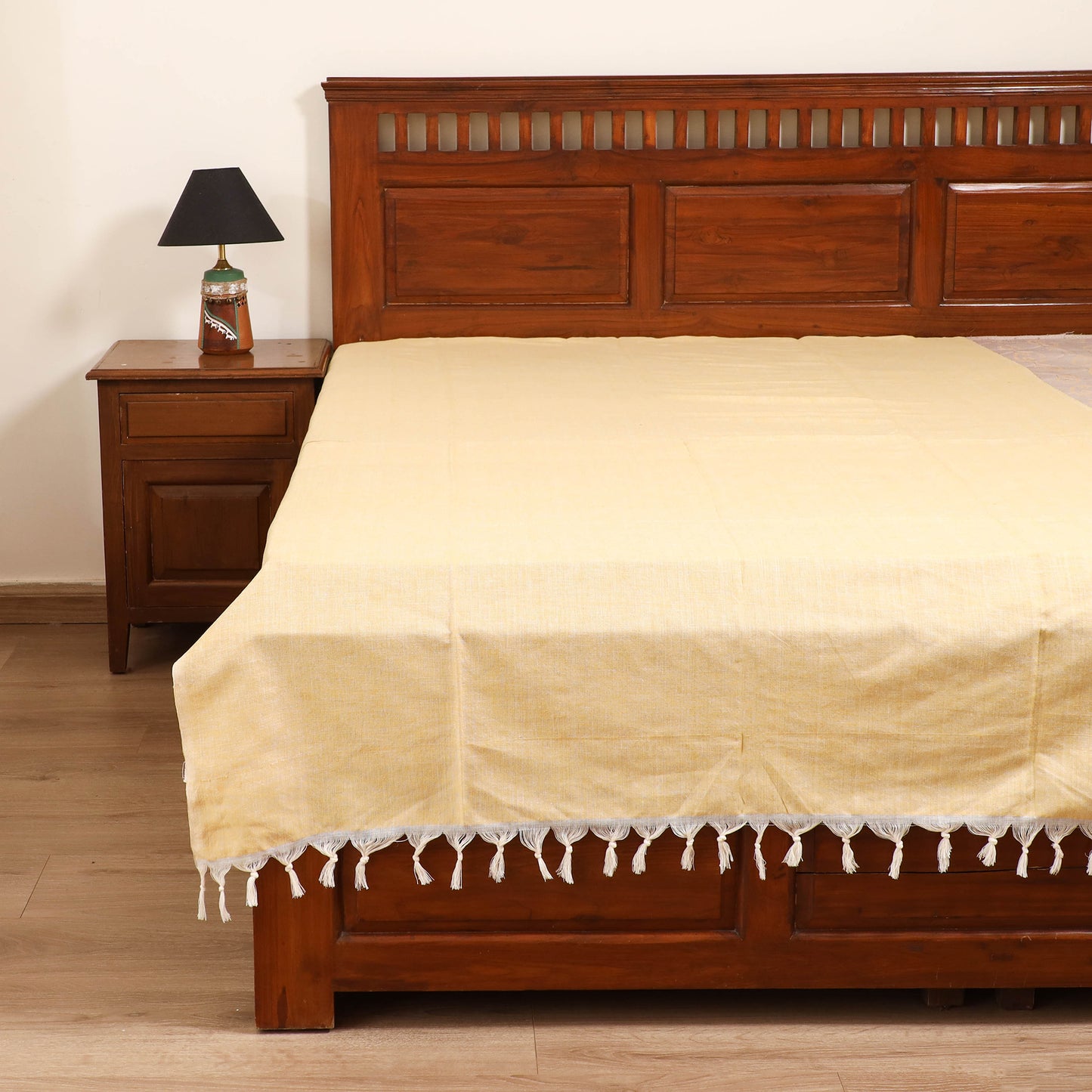 Handloom Cotton Single Bedsheet (90 x 60 in) 203