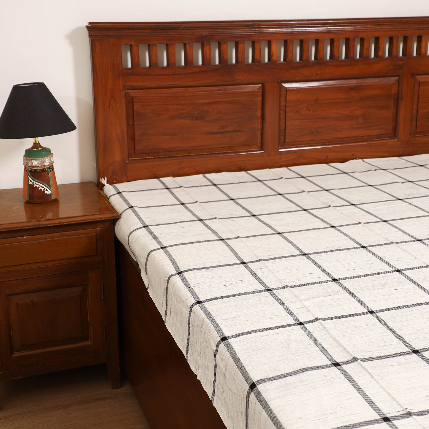Handloom Cotton Single Bedsheet (90 x 60 in) 208