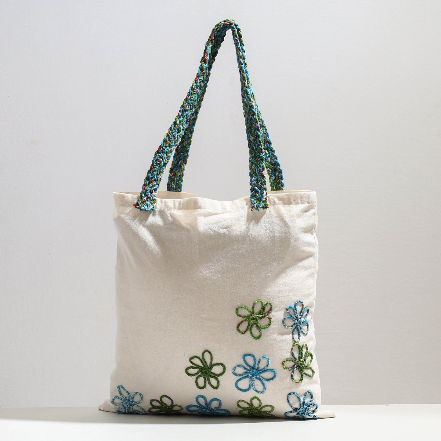 White - Handcrafted Cotton Recycled Flower Design Shoulder Bag