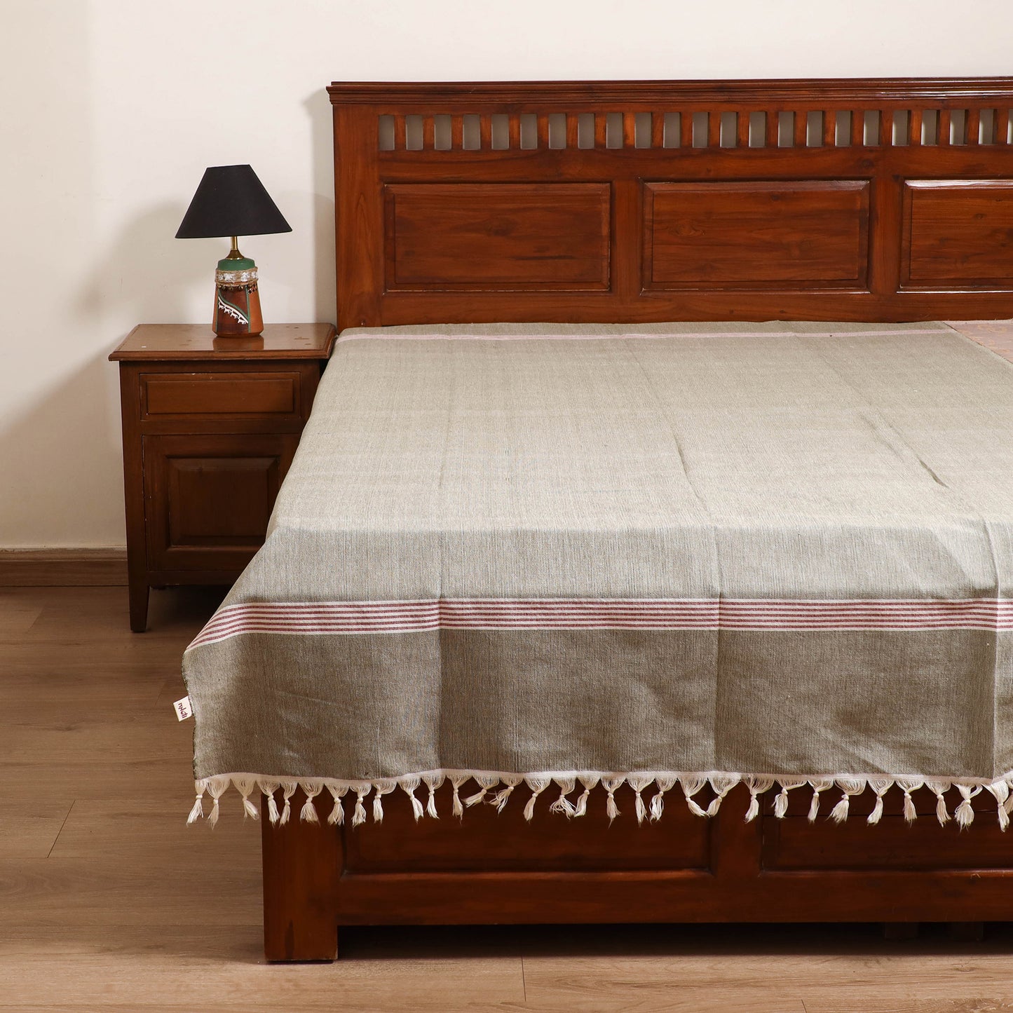 Handloom Cotton Single Bedsheet (90 x 60 in) 210