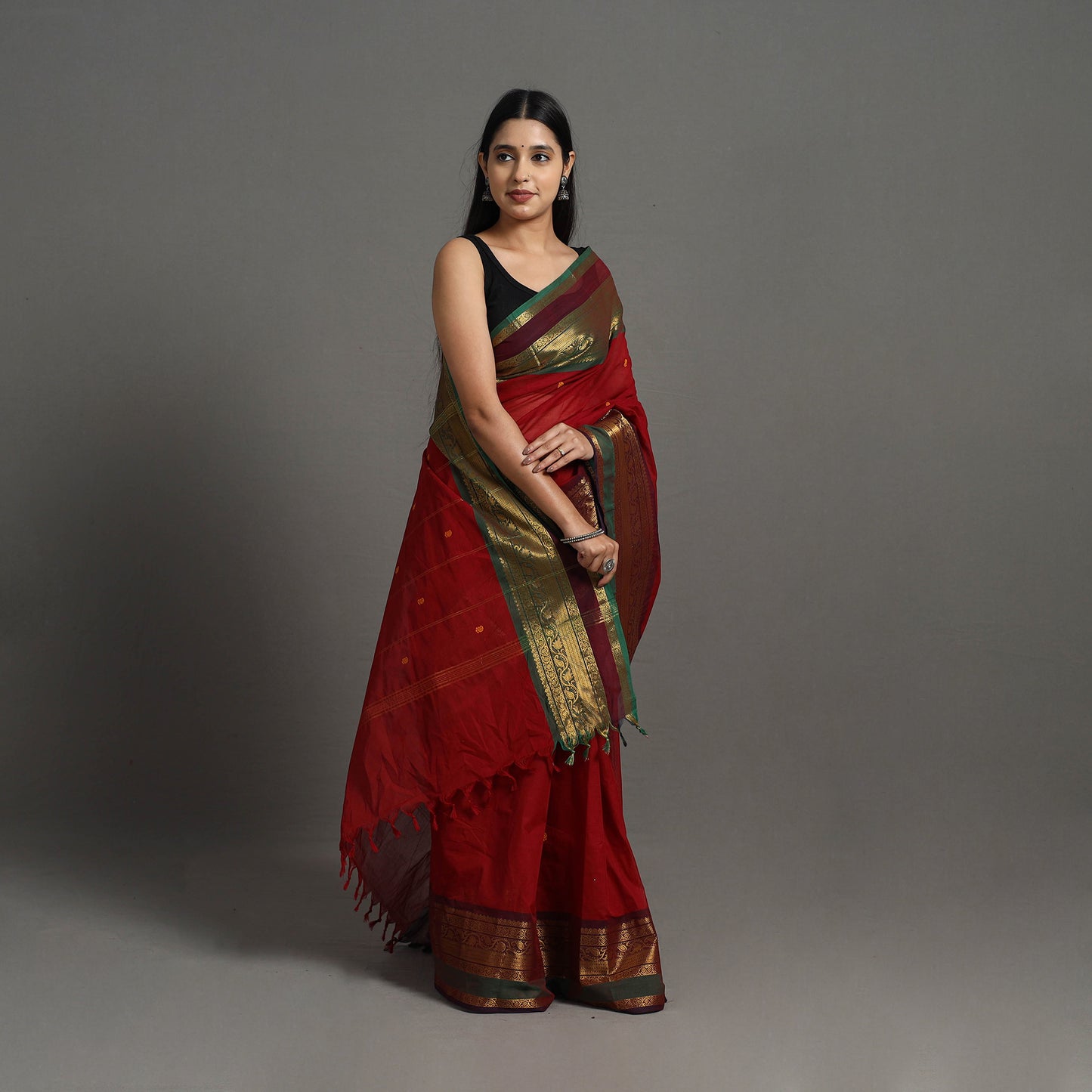 Red - Kanchipuram Cotton Saree with Buti & Thread Border 23